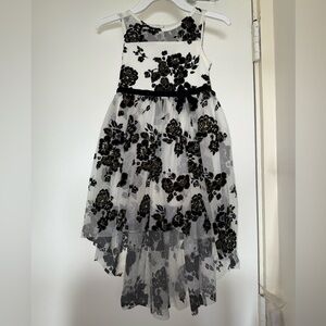 Elegant Black and White Floral kids girls dress size 5 NWT